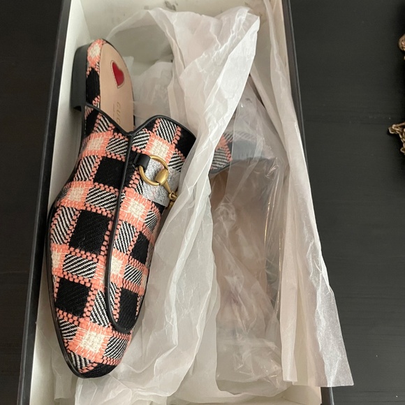 AUTHENTIC Gucci Bit Logo Pink/Black Tweed Check Mules- Size 8 - NIB - Picture 2 of 5